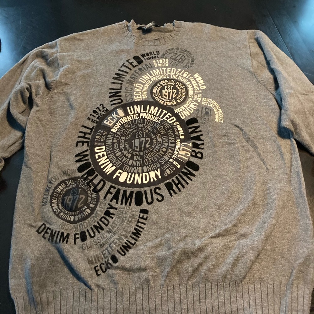 Old school Ecko Unlimited Sweater- size XL